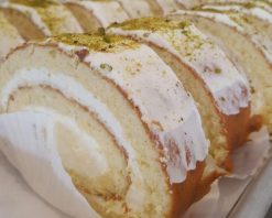 Swiss Roll Vanilla and Pistachio